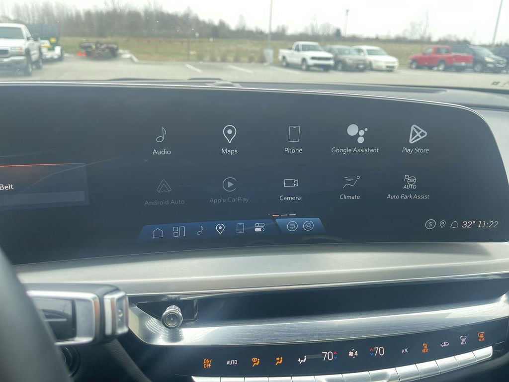 Certified 2024 Cadillac Lyriq Luxury image 25