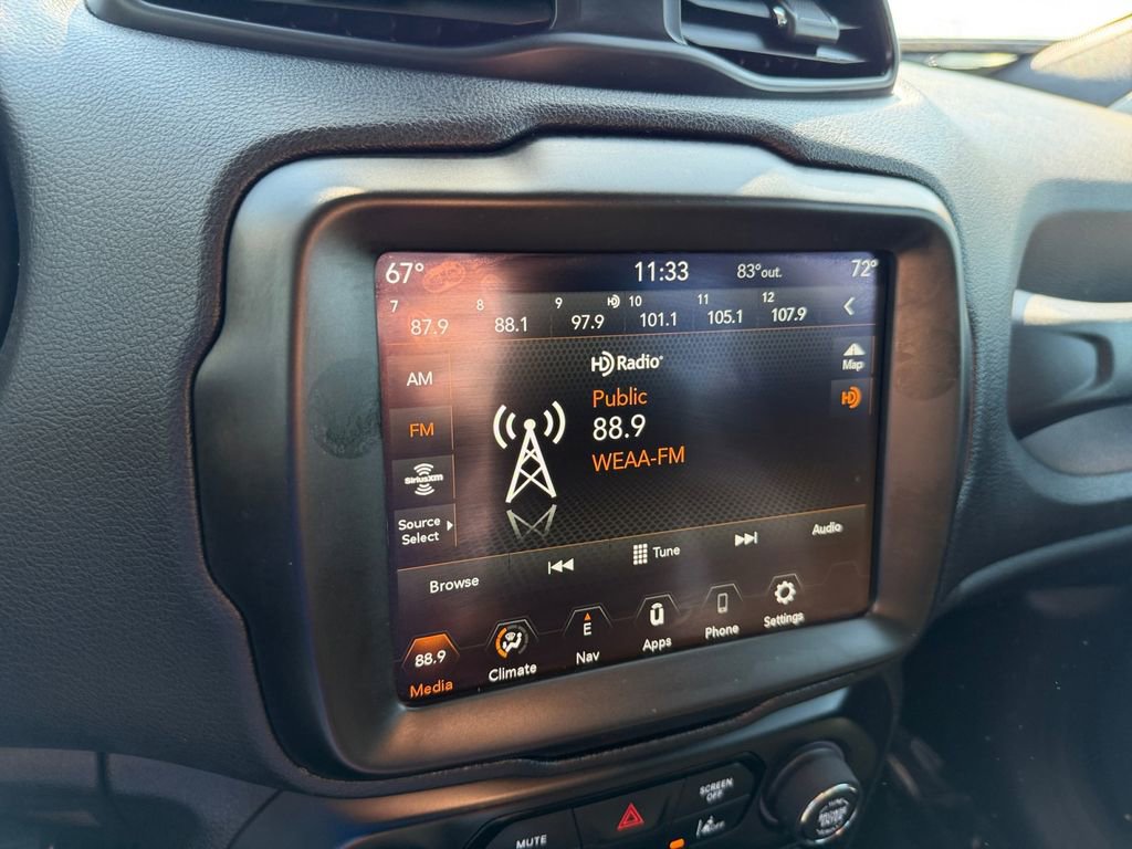 Used 2023 Jeep Renegade Trailhawk image 19