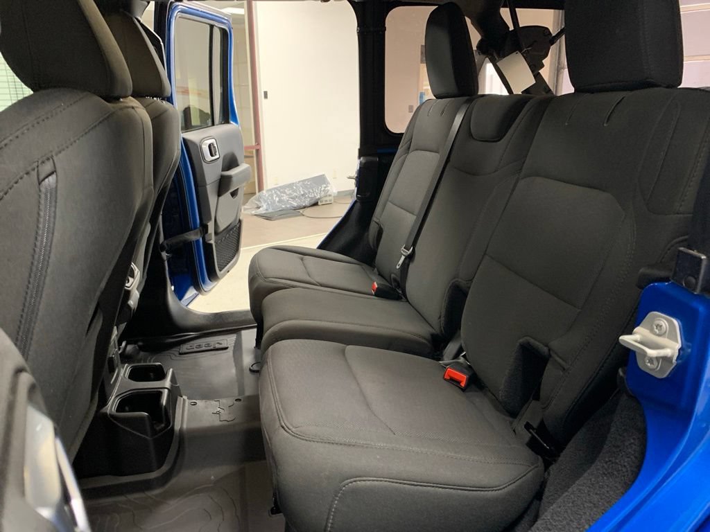 Certified 2023 Jeep Wrangler Unlimited Sahara AWD/4WD image 14
