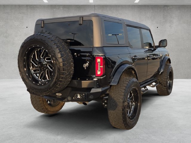 Used 2023 Ford Bronco Outer Banks AWD/4WD image 16