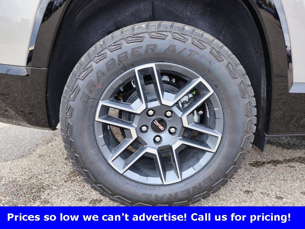 New 2026 GMC Terrain AT4 w/ Convenience Package III image 35