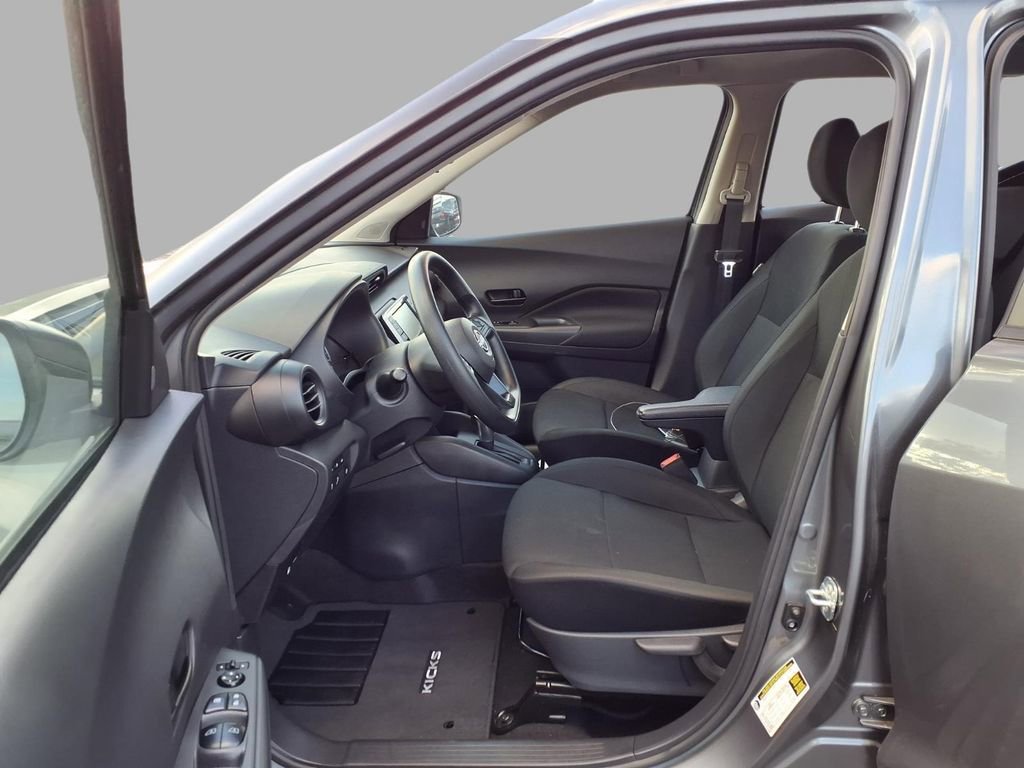 Used 2025 Nissan Kicks Play S FWD image 22