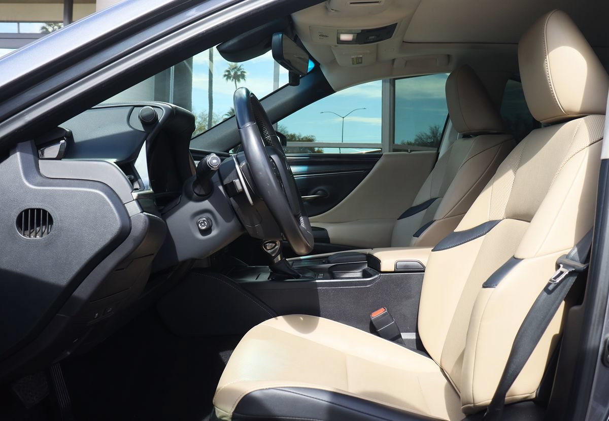 Used 2020 Lexus ES 350 w/ Premium Package FWD image 34