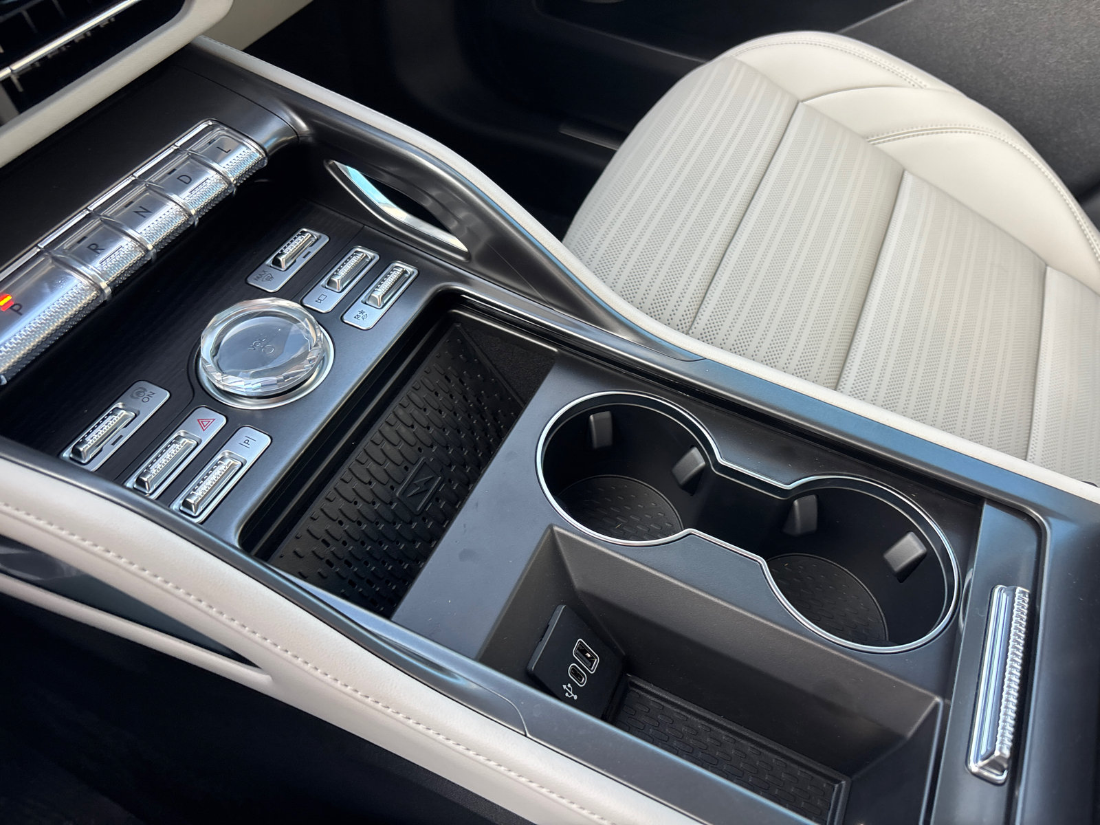 New 2026 Lincoln Nautilus Reserve AWD/4WD image 24