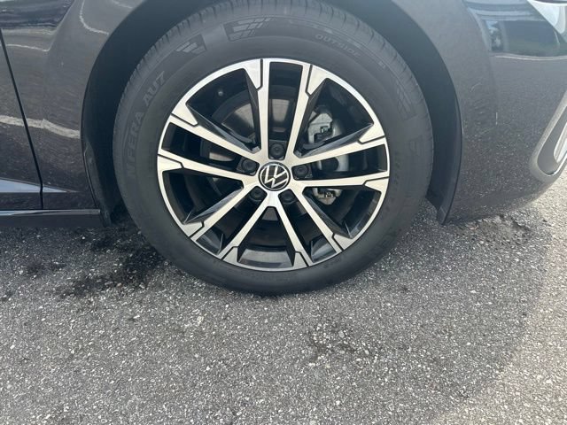 Certified 2024 Volkswagen Jetta Sport FWD image 18