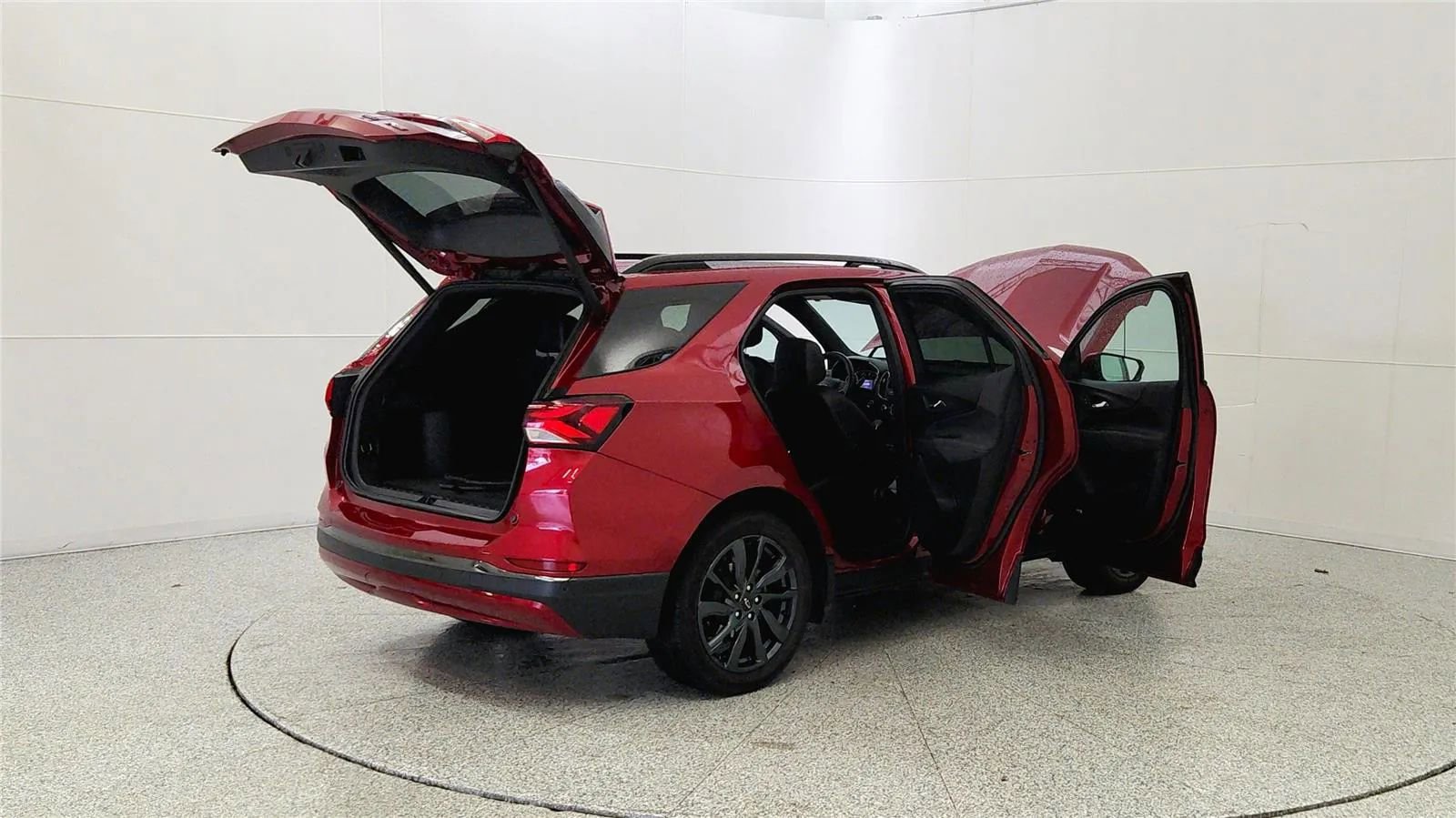 Used 2023 Chevrolet Equinox RS w/ RS Leather Package AWD/4WD image 12