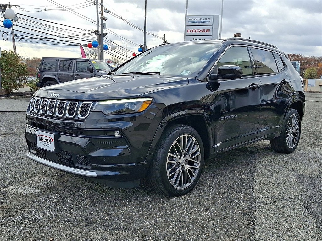 Certified 2024 Jeep Compass Limited w/ Elite Group image 10