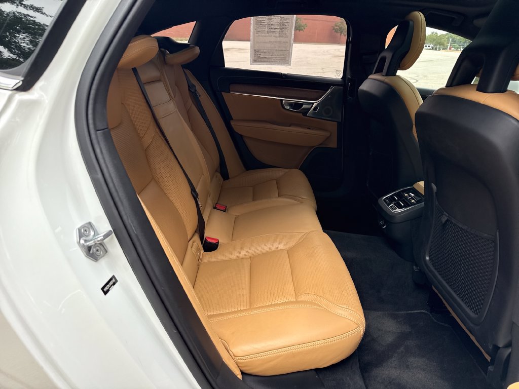 Used 2017 Volvo S90 T6 Inscription w/ Vision Package AWD/4WD image 29
