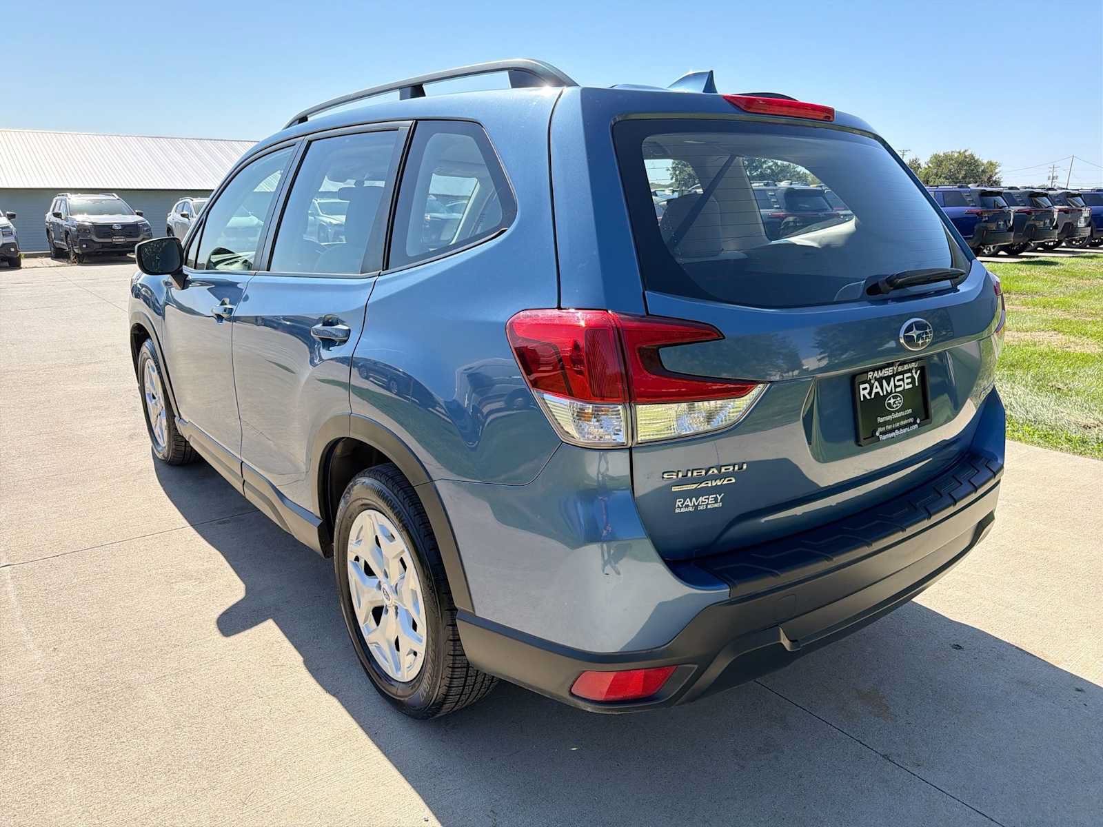 Used 2020 Subaru Forester w/ Alloy Wheel Package AWD/4WD image 4