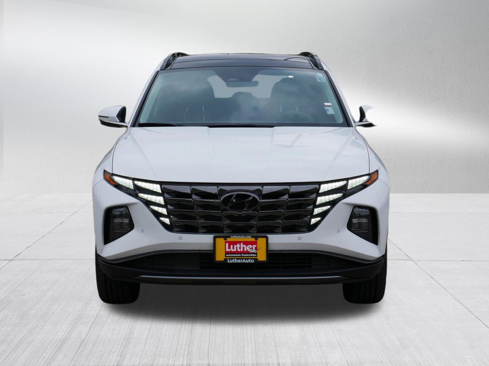 Used 2023 Hyundai Tucson Limited AWD/4WD image 2