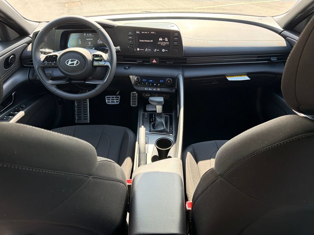 New 2026 Hyundai Elantra Sport FWD image 22