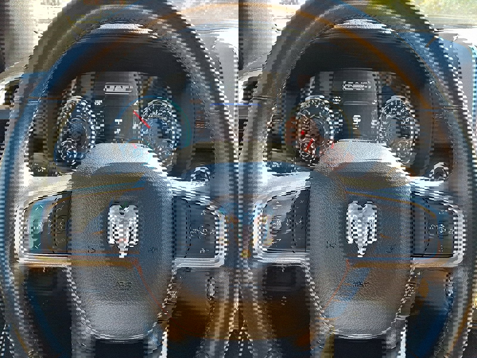 Used 2023 RAM 1500 Laramie image 19