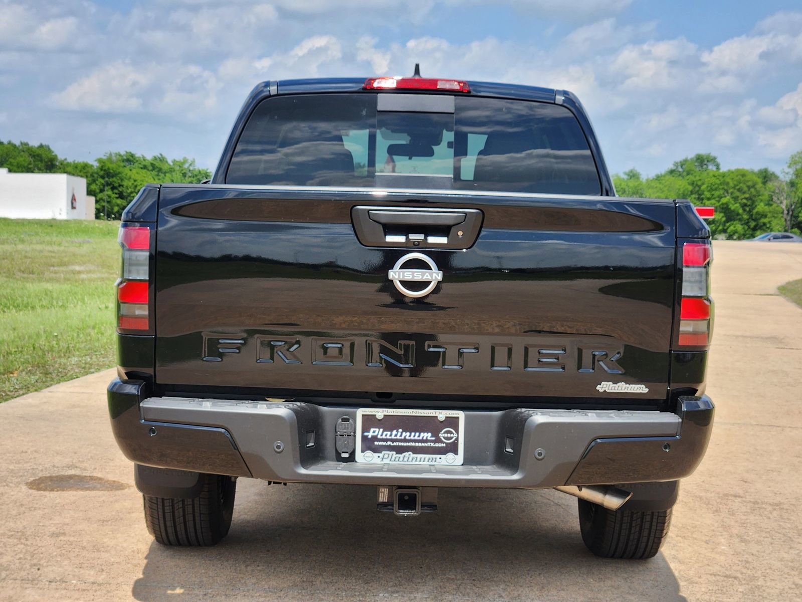 New 2026 Nissan Frontier SV RWD image 8