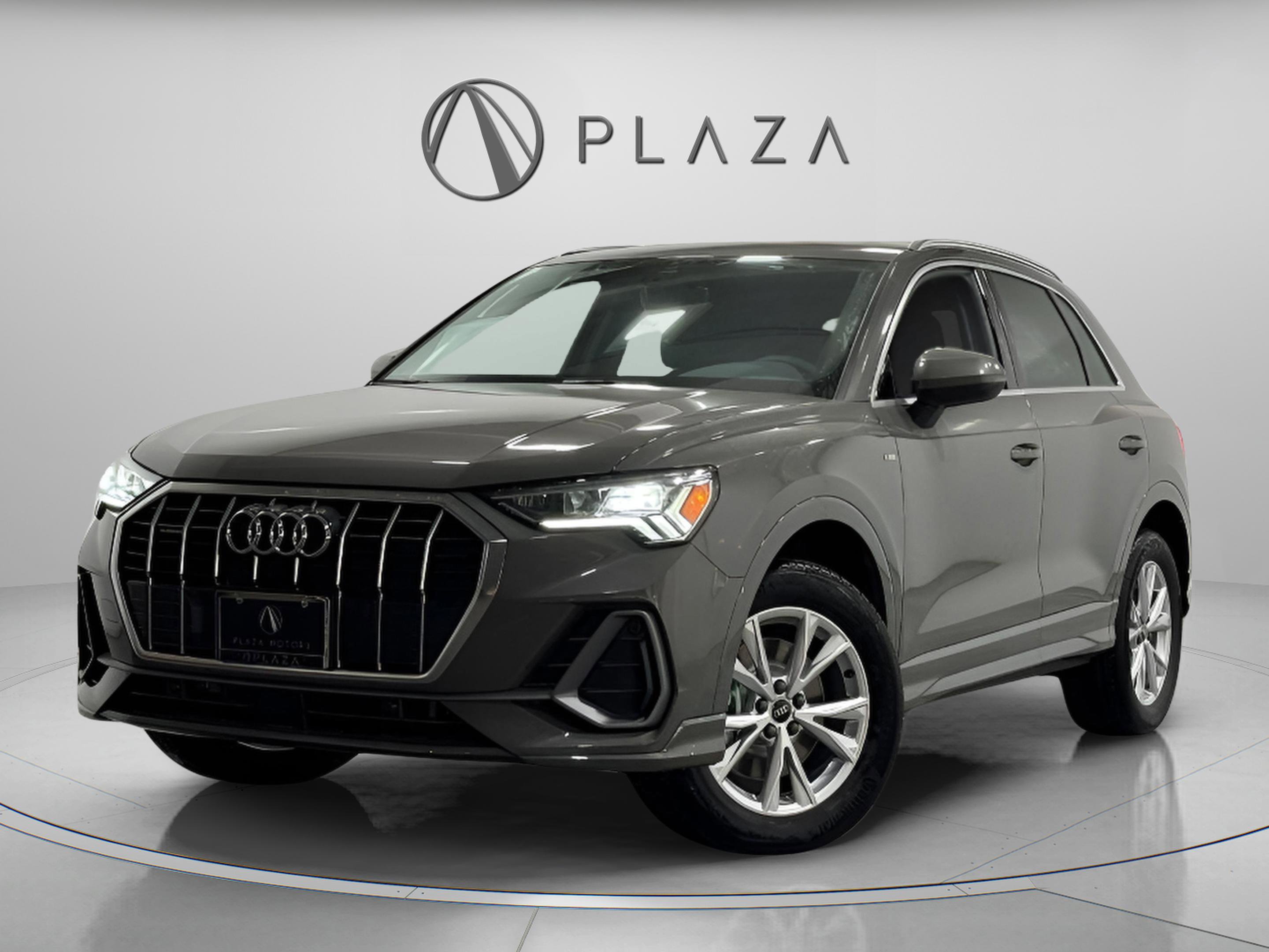 New 2025 Audi Q3 2.0T Premium