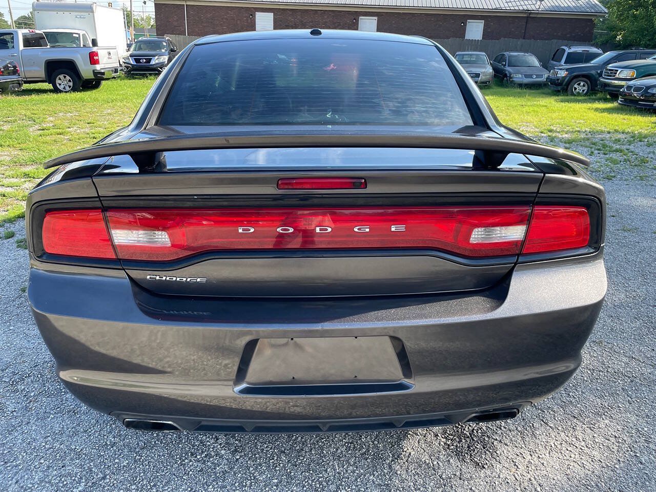 Used 2014 Dodge Charger SE w/ Sport Appearance Group RWD image 6