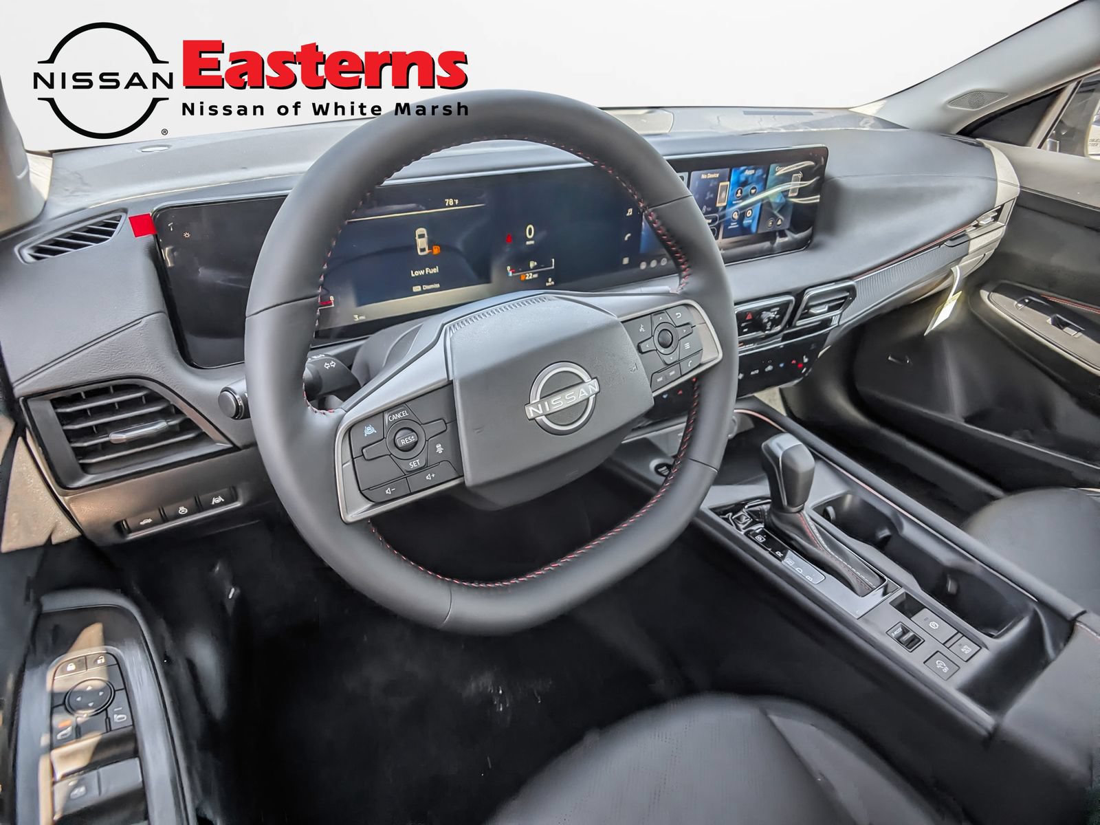 New 2026 Nissan Sentra SR w/ SR Premium Package FWD image 11