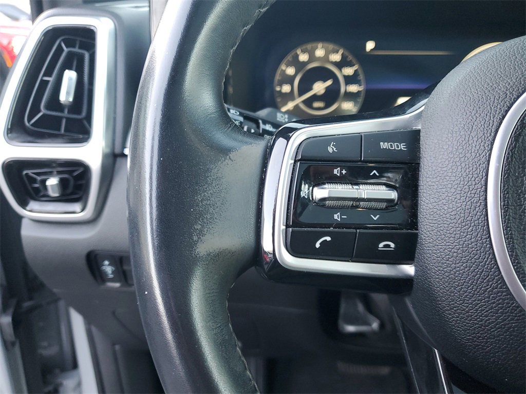 Certified 2023 Kia Sorento SX image 21