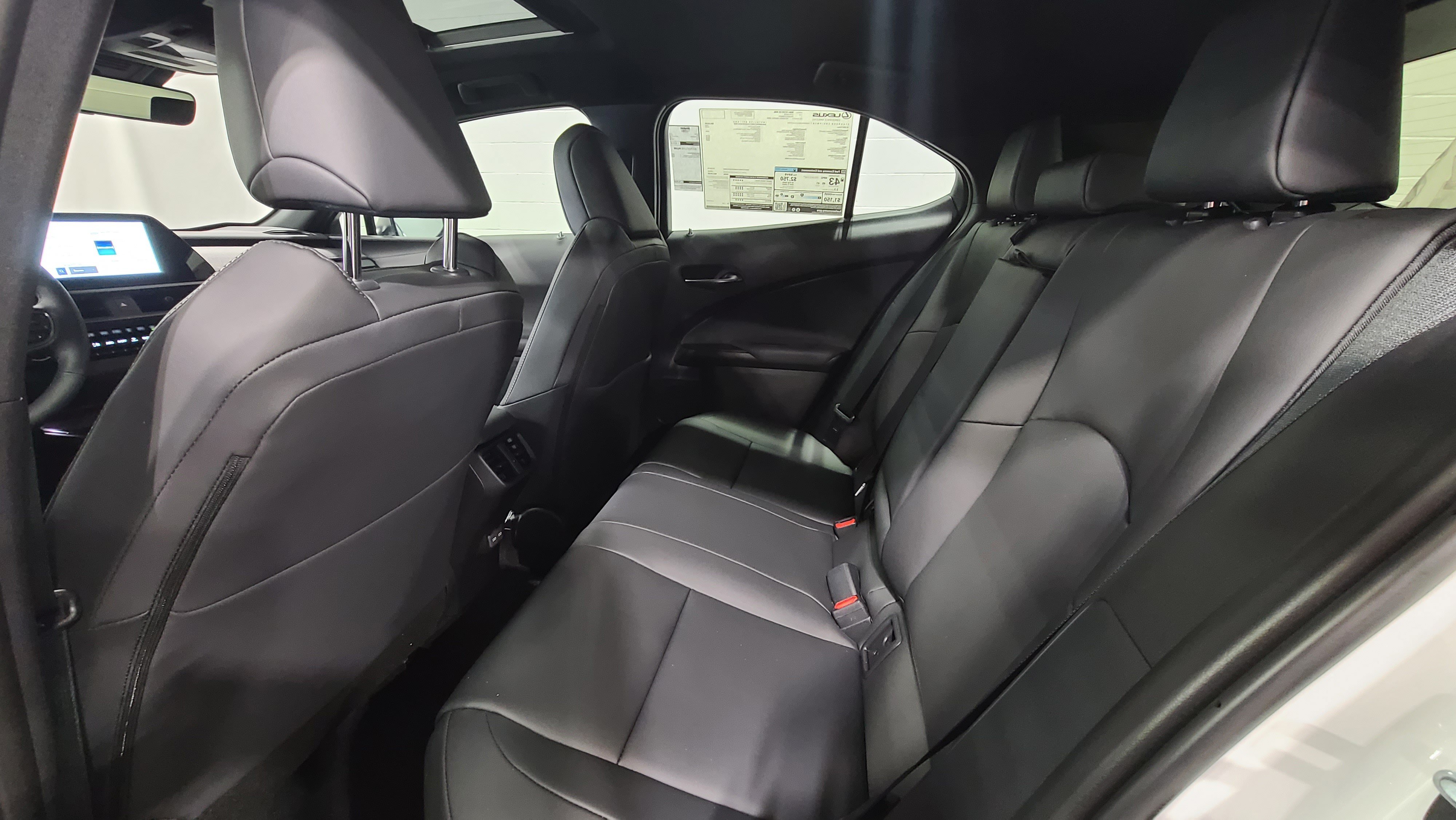 Certified 2026 Lexus UX 300h FWD w/ Accessory Package (2T) image 32