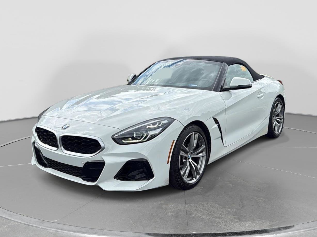 Certified 2023 BMW Z4 sDrive30i w/ Convenience Package RWD image 1