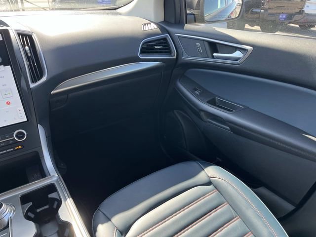 Certified 2024 Ford Edge SEL w/ Sport Appearance Package image 15