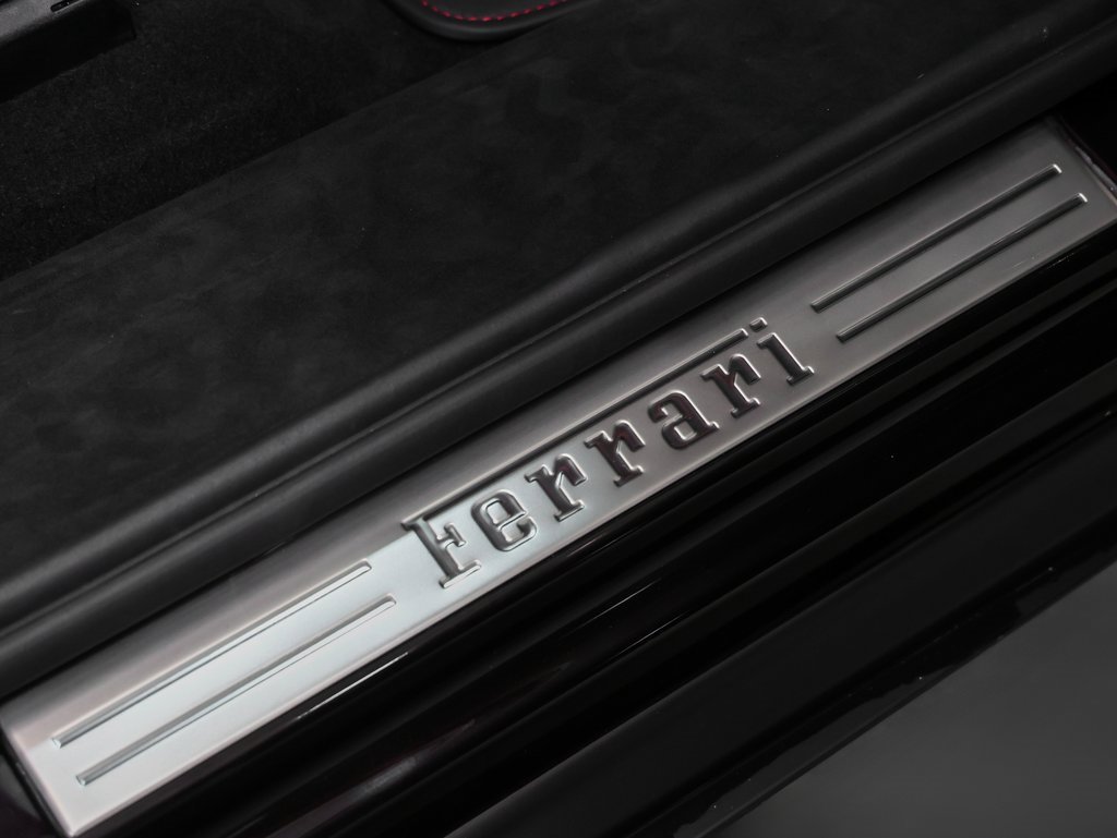 Used 2025 Ferrari Purosangue image 21