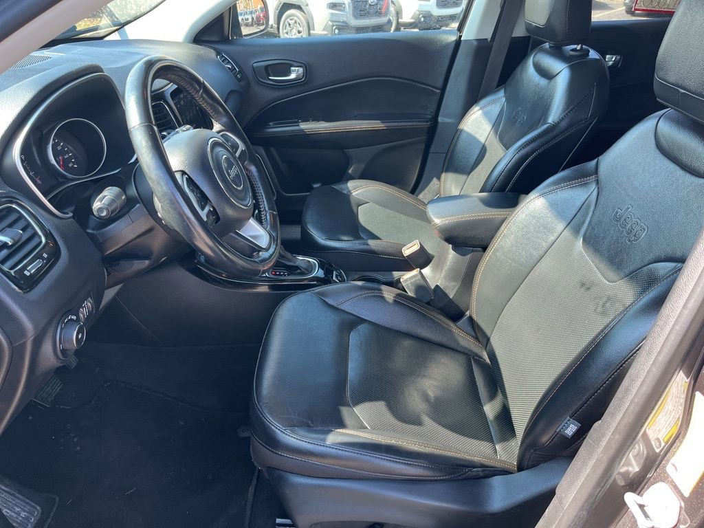 Used 2019 Jeep Compass Limited image 11