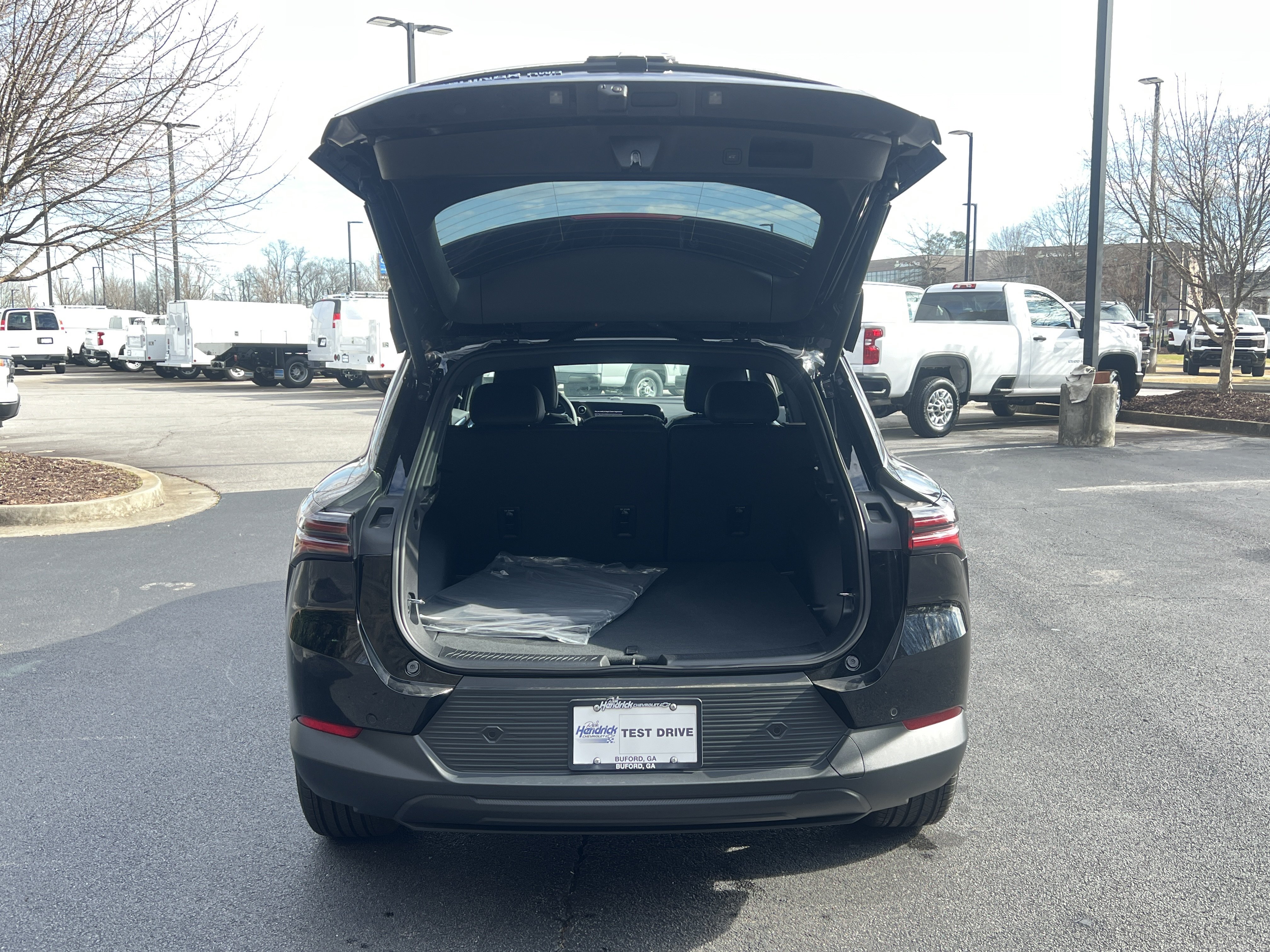 New 2026 Chevrolet Equinox EV LT AWD/4WD image 11