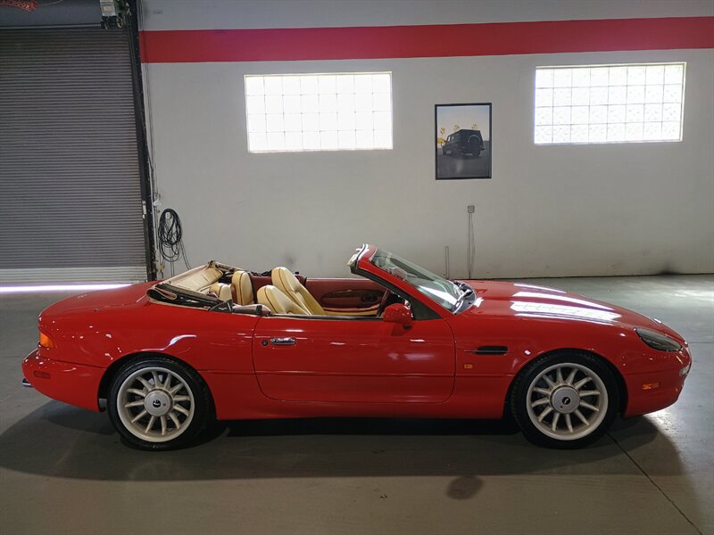 Used 1997 Aston Martin DB7 Volante RWD image 7