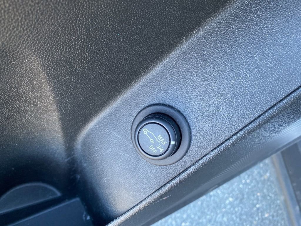 Used 2023 Chevrolet Equinox LT image 16