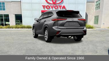 New 2026 Toyota Highlander Limited AWD/4WD image 9