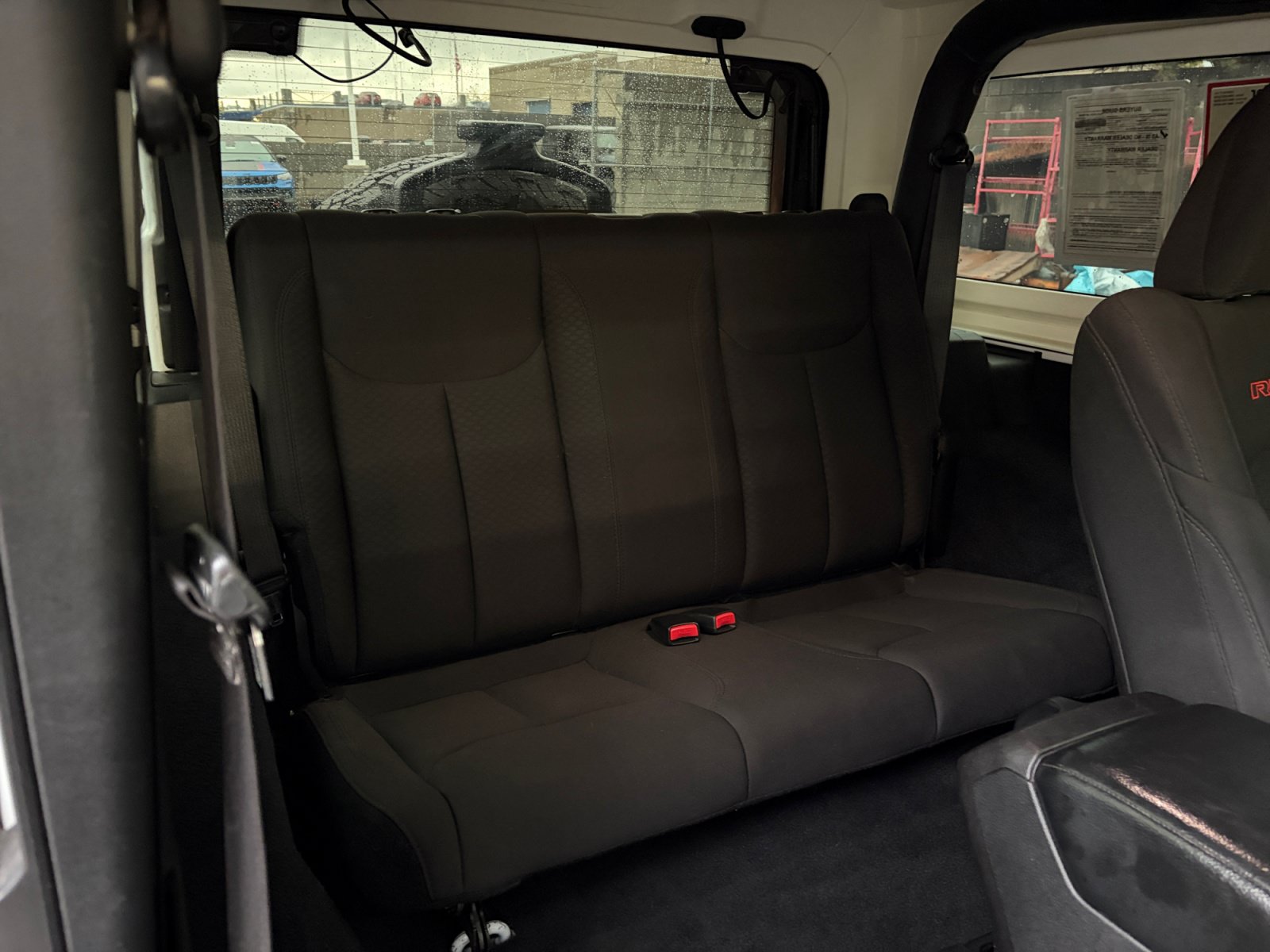 Used 2018 Jeep Wrangler Rubicon AWD/4WD image 25