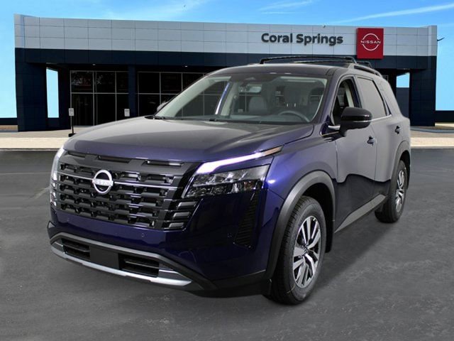 New 2026 Nissan Pathfinder SL image 1