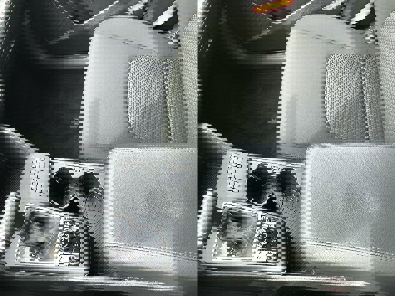 Used 2023 Kia Sportage LX image 17