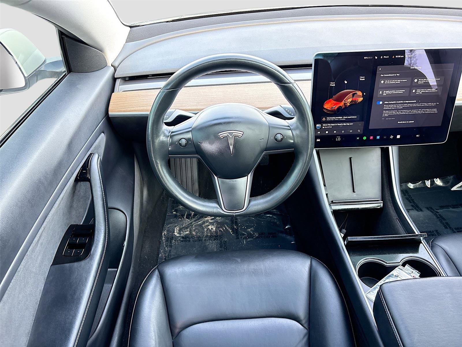 Used 2018 Tesla Model 3 Long Range RWD image 22