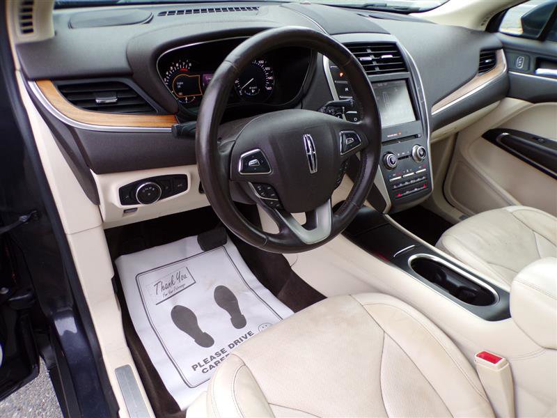 Used 2015 Lincoln MKC AWD w/ Equipment Group 102A Reserve image 22