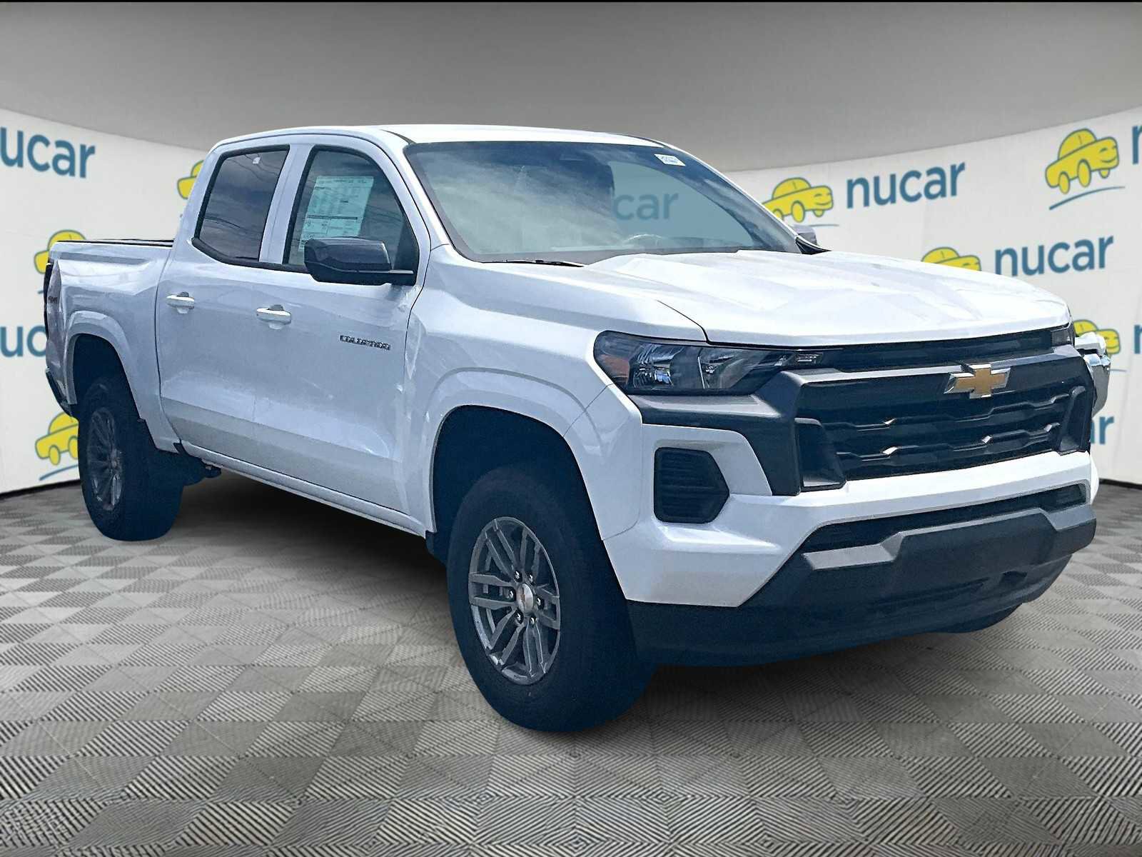 New 2025 Chevrolet Colorado LT image 1