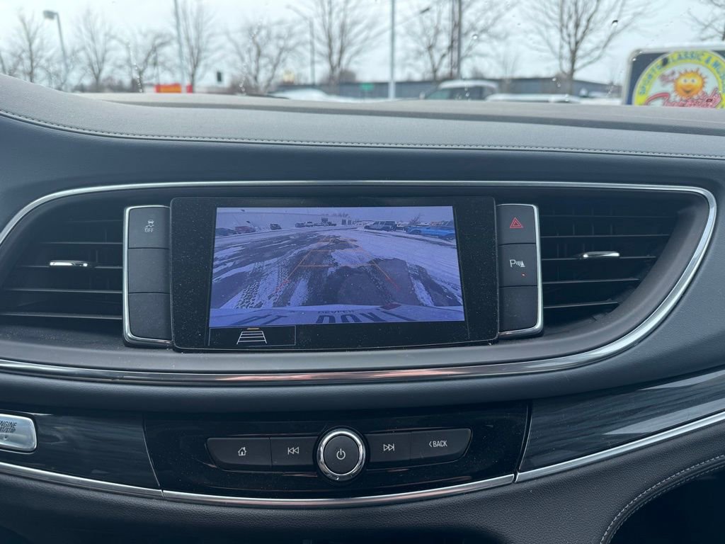 Used 2020 Buick Enclave Preferred image 3
