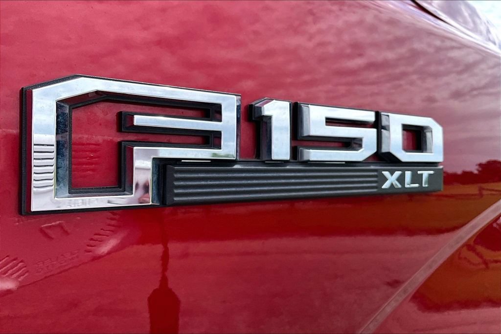 Used 2016 Ford F150 XLT w/ Equipment Group 302A Luxury AWD/4WD image 8