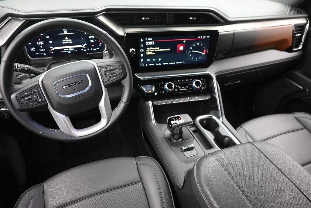 Used 2026 GMC Sierra 1500 Denali w/ Technology Package AWD/4WD image 14