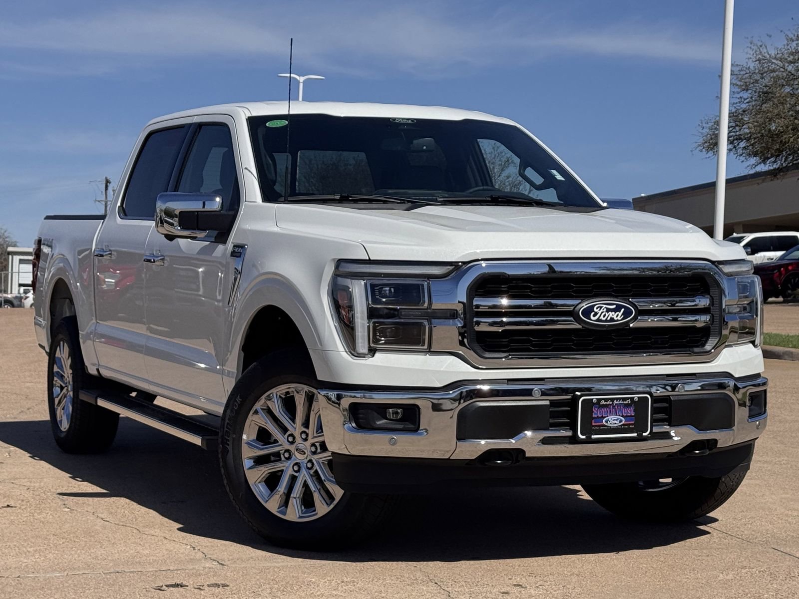 Used 2025 Ford F150 Lariat w/ Equipment Group 501A Mid image 2