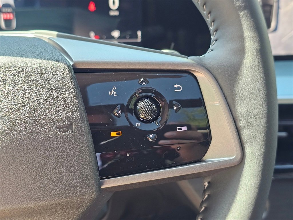 New 2025 Nissan Murano SL image 35