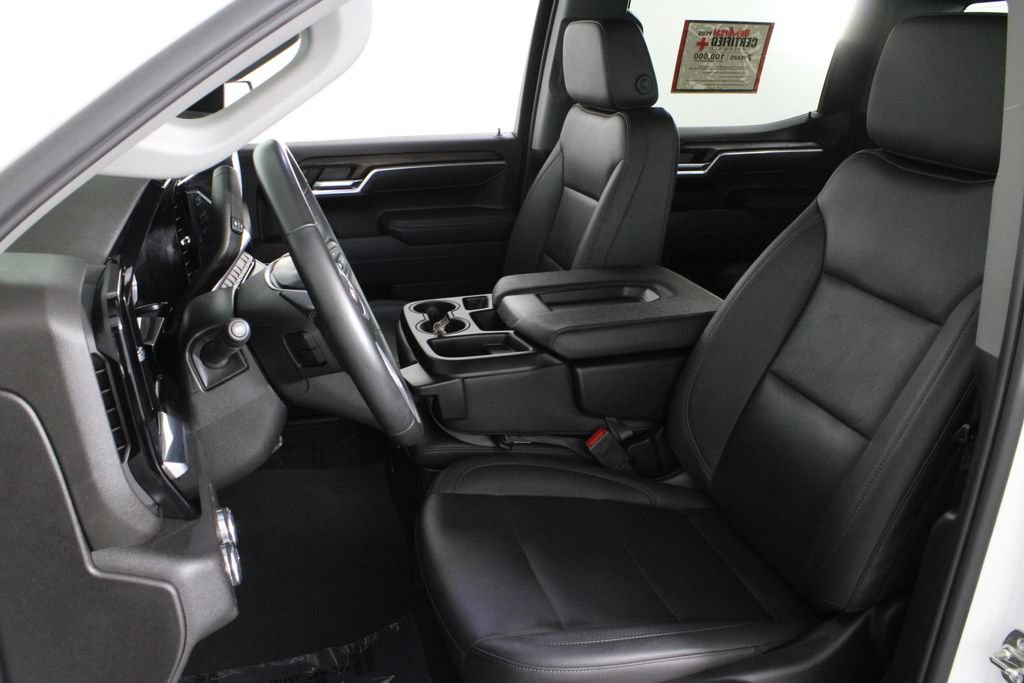 Used 2026 GMC Sierra 1500 SLT AWD/4WD image 18