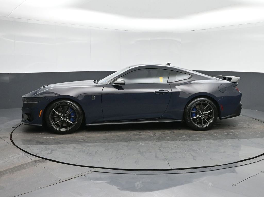 Used 2025 Ford Mustang Dark Horse image 4