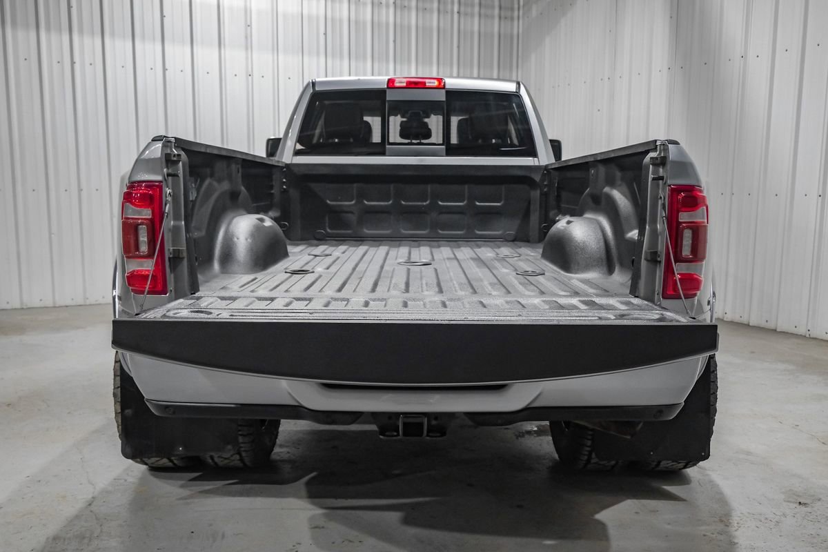 Used 2024 RAM 3500 Laramie image 65