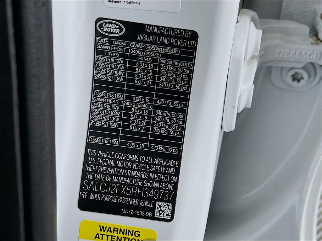 Used 2024 Land Rover Discovery Sport S image 33