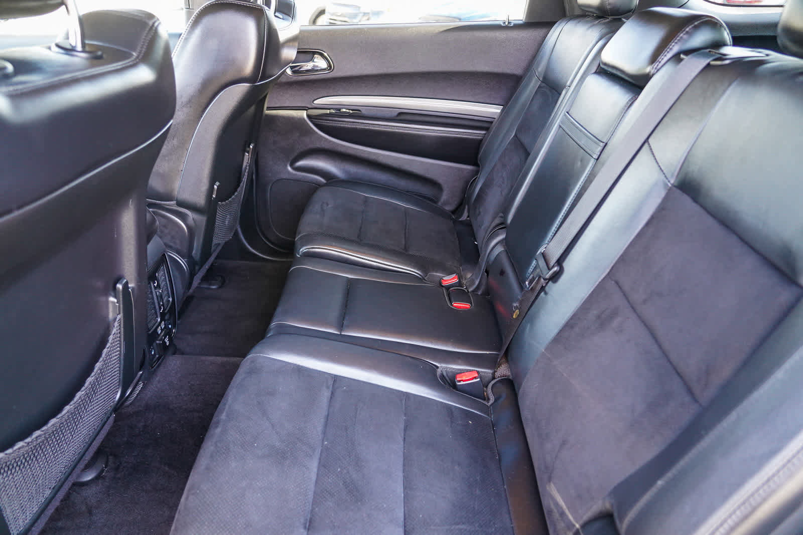 Used 2018 Dodge Durango GT image 17