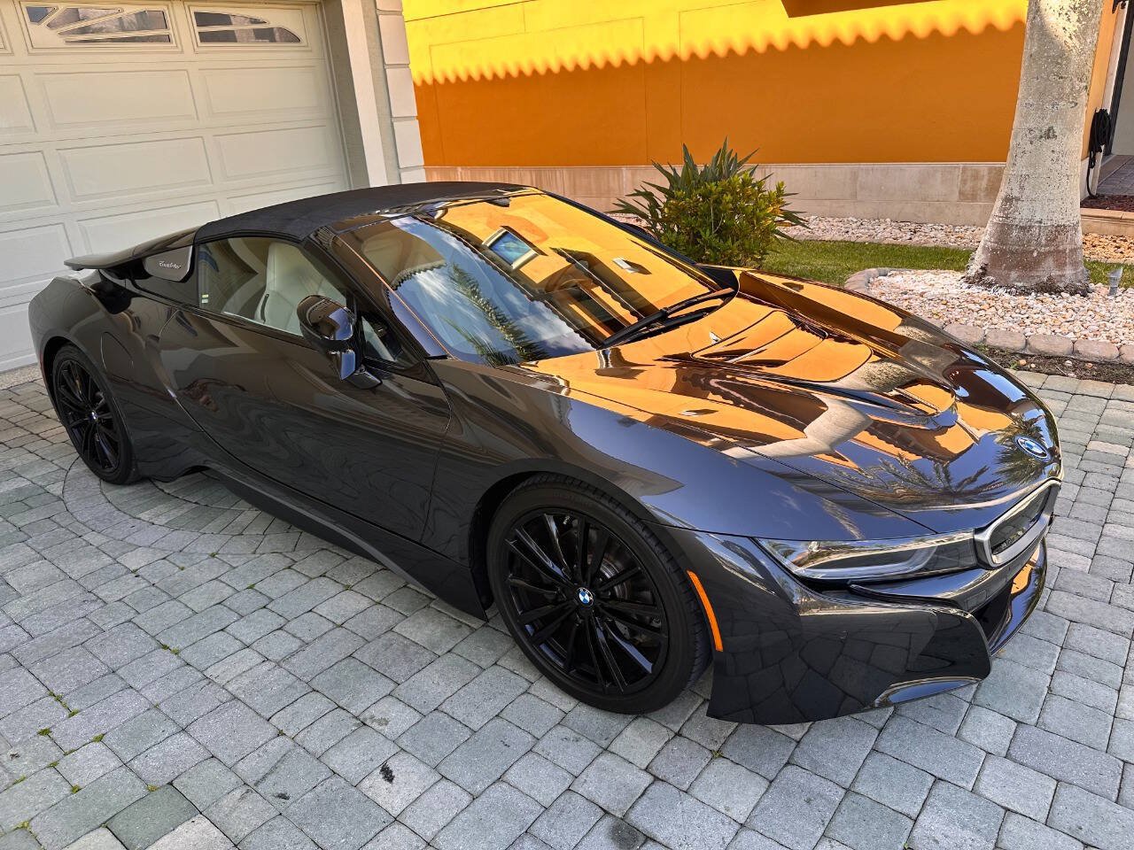 Used 2019 BMW i8 Roadster AWD/4WD image 53