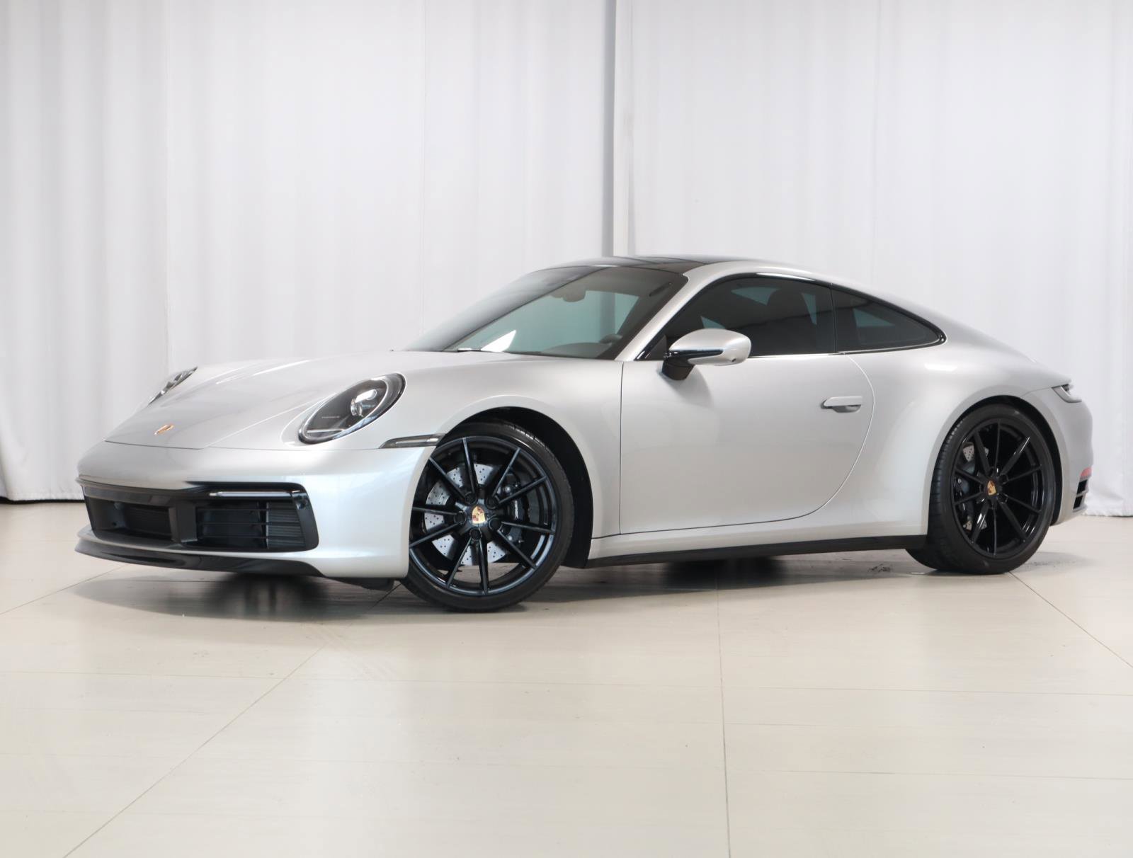 Used 2024 Porsche 911 Carrera S RWD image 1