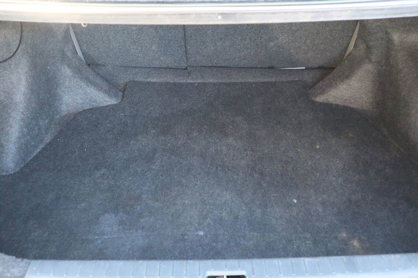 Used 2003 Toyota Corolla CE image 13