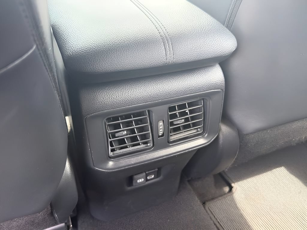 Used 2025 Toyota RAV4 XLE Premium AWD/4WD image 24